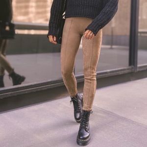 New Spanx Faux Suede Leggings in Camel Color Small